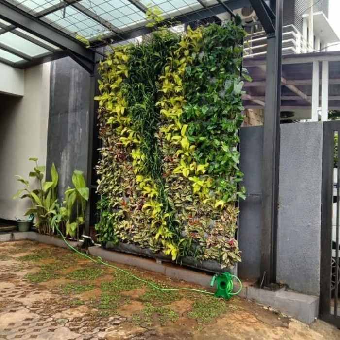 Jasa Pembuatan Vetical Garden